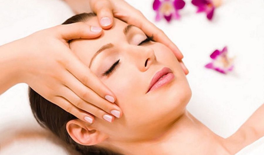 facial-holistic-virginia-compton-yoga-ayurveda-wellness