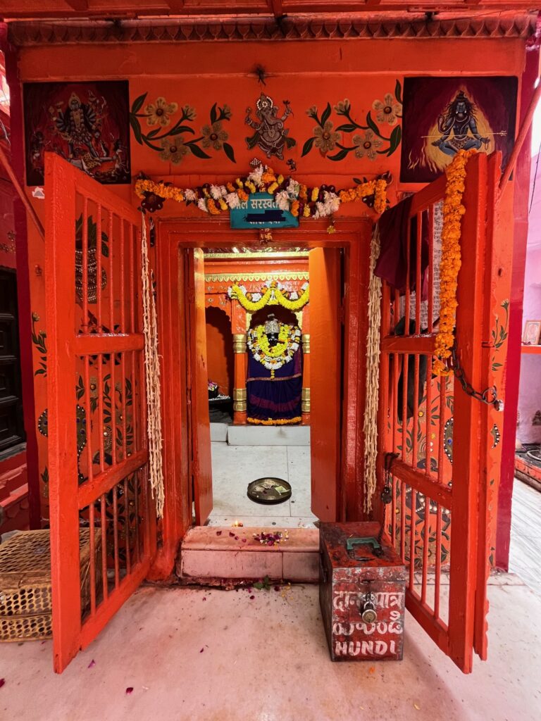 india-retreat-varanasi-kolkata-kerala-2025-shakti-pilgramage-ayurveda